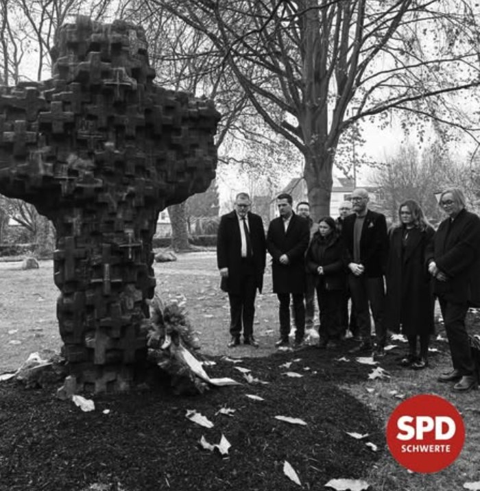 Gedenken am Kreuz der Kreuze in Schwerte